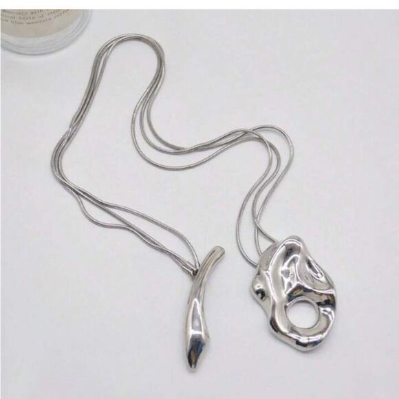 Silver Geometric Handmade Creative Design Necklace Party Event - Picture 13 of 13